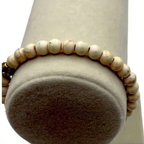 Vintage White & Black Beaded Necklace With Matching Bracelet Set - Picture 6 of 7